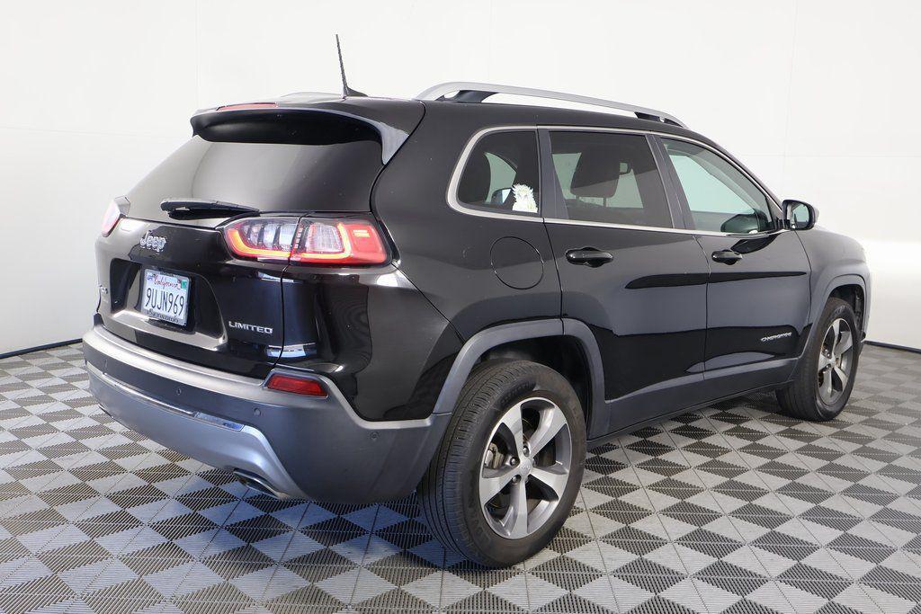 used 2021 Jeep Cherokee car, priced at $17,672