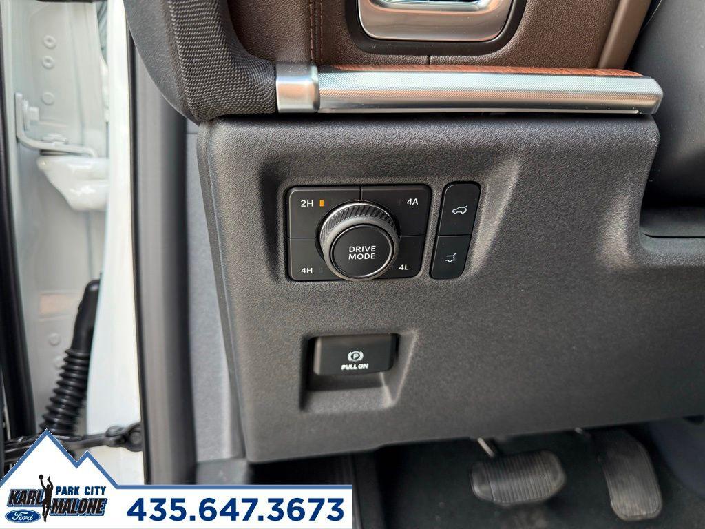 new 2026 Ford Expedition Max car, priced at $93,069