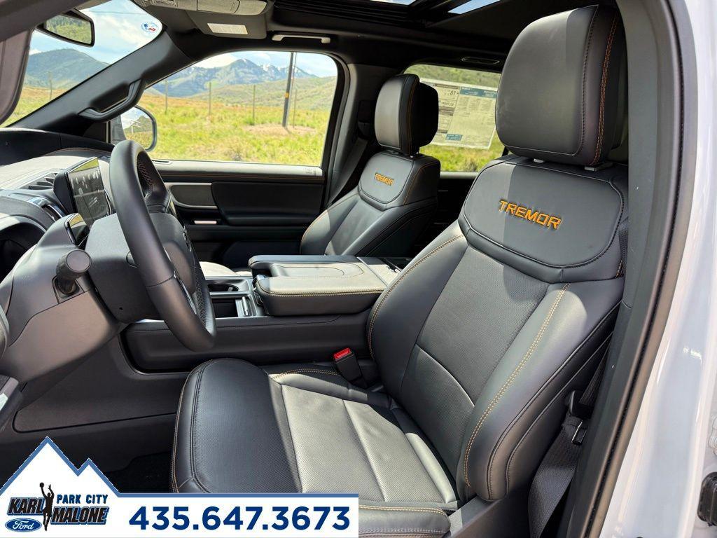 new 2026 Ford Expedition car, priced at $81,423