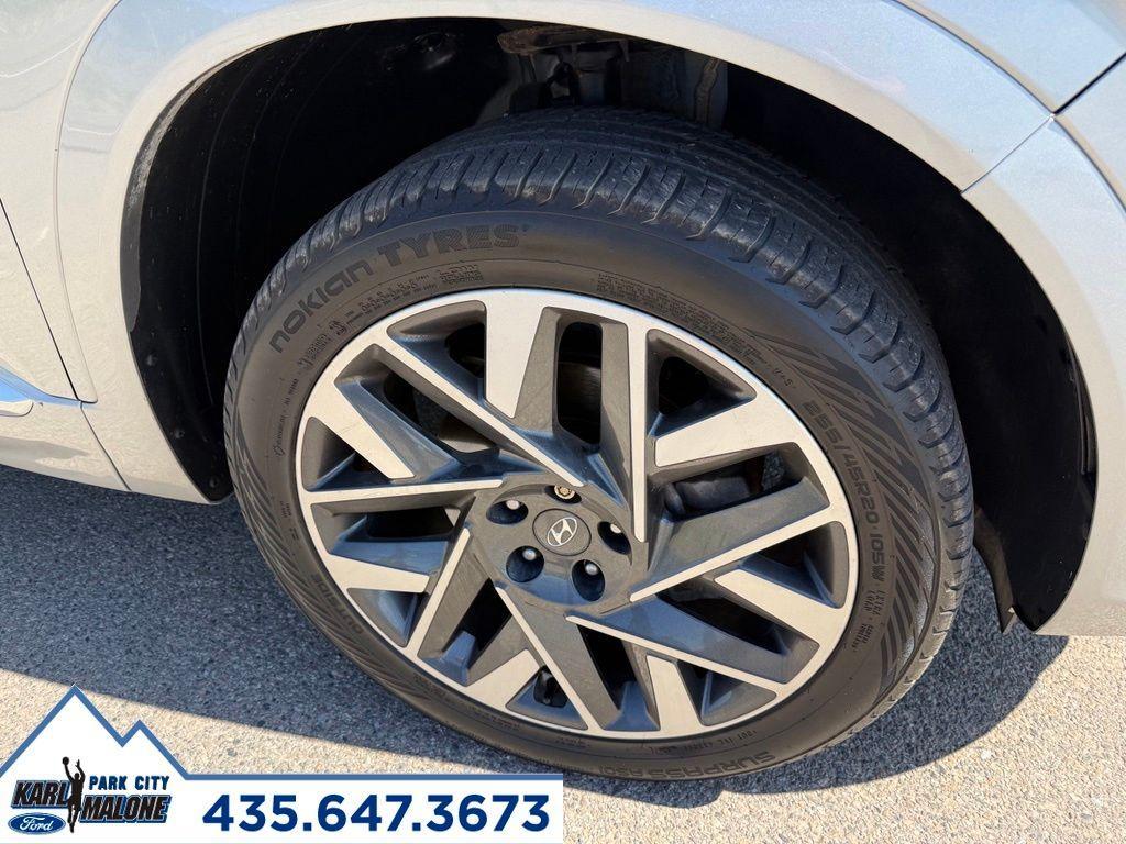 used 2022 Hyundai Santa Fe car, priced at $27,174