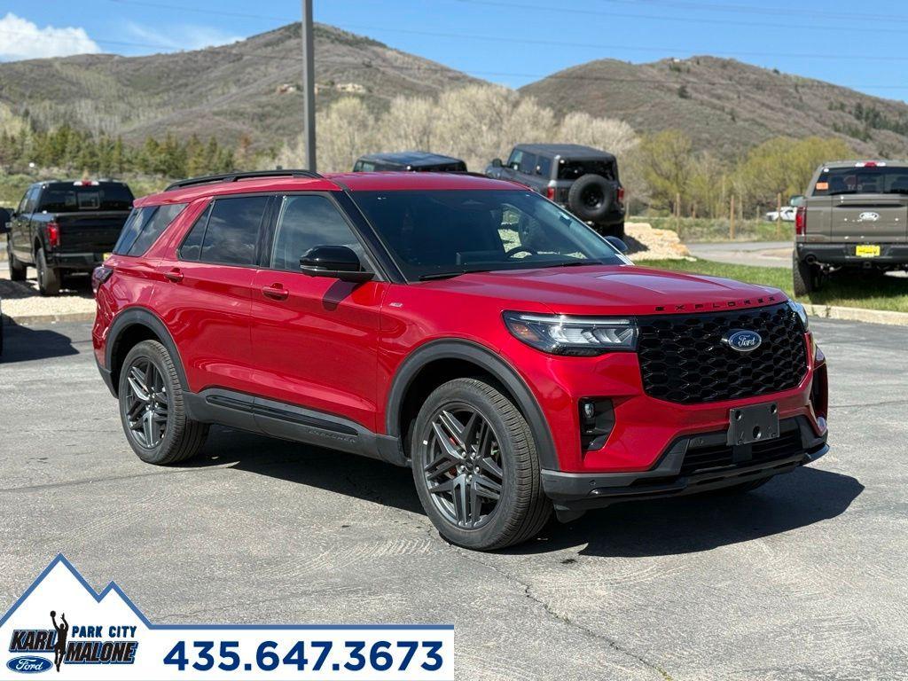 used 2025 Ford Explorer car, priced at $39,386