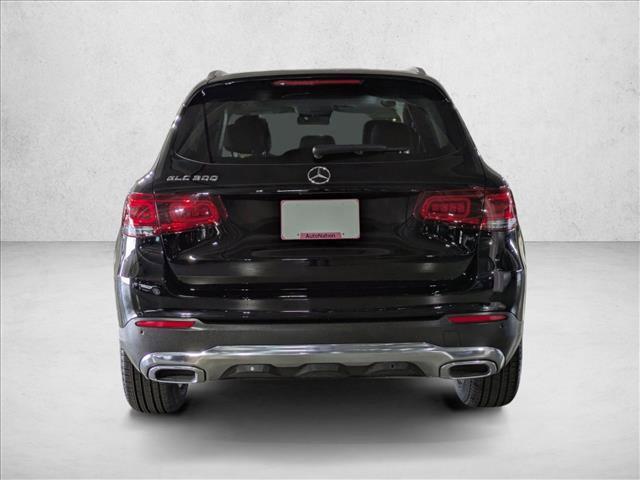 used 2022 Mercedes-Benz GLC 300 car, priced at $27,594