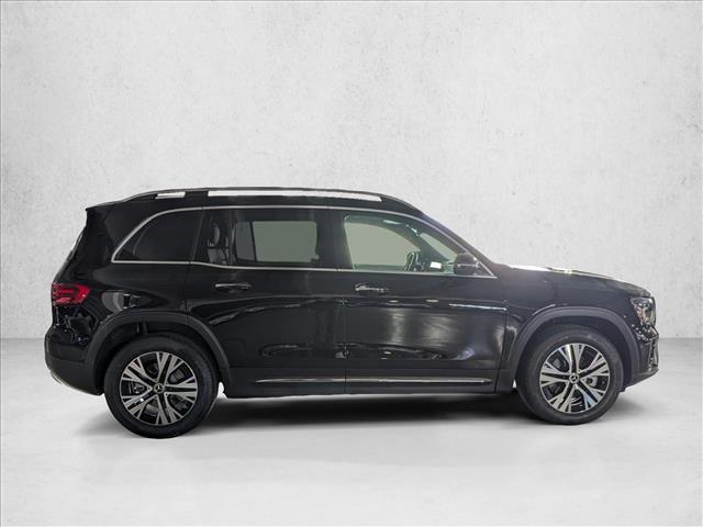 used 2025 Mercedes-Benz GLB 250 car, priced at $42,862