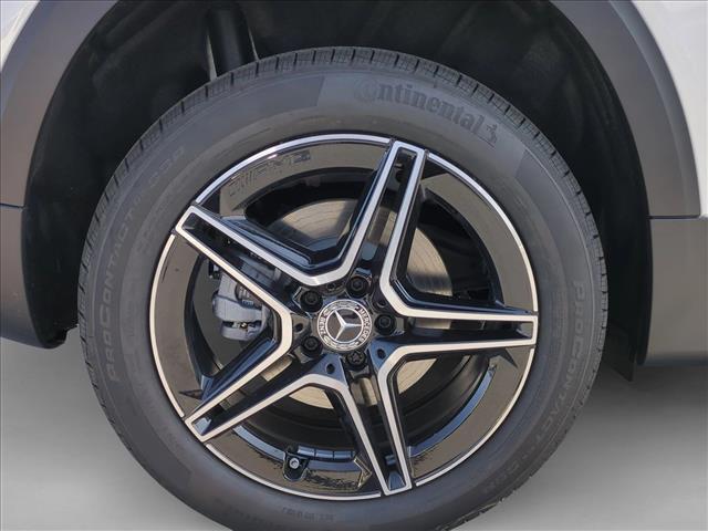 new 2026 Mercedes-Benz GLB 250 car, priced at $51,180