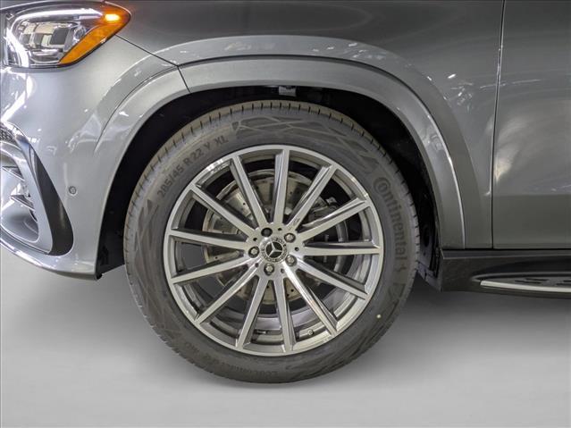 new 2026 Mercedes-Benz GLS 580 car, priced at $119,125