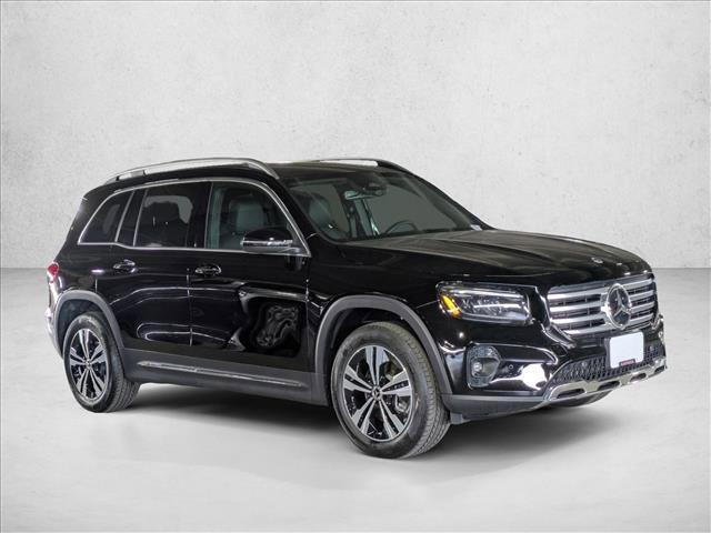 used 2025 Mercedes-Benz GLB 250 car, priced at $39,277