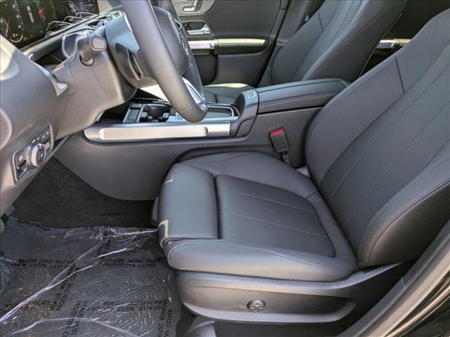 used 2025 Mercedes-Benz GLB 250 car, priced at $40,977