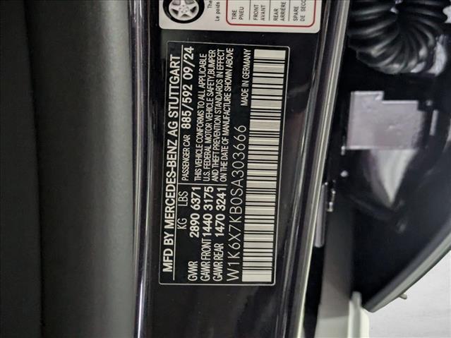 new 2025 Mercedes-Benz Maybach S 680 car, priced at $342,250