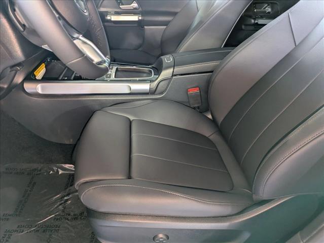 new 2026 Mercedes-Benz GLB 250 car, priced at $47,125
