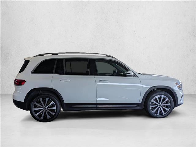 used 2022 Mercedes-Benz GLB 250 car, priced at $27,958