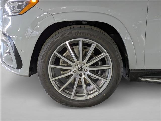 new 2026 Mercedes-Benz GLS 580 car, priced at $120,775