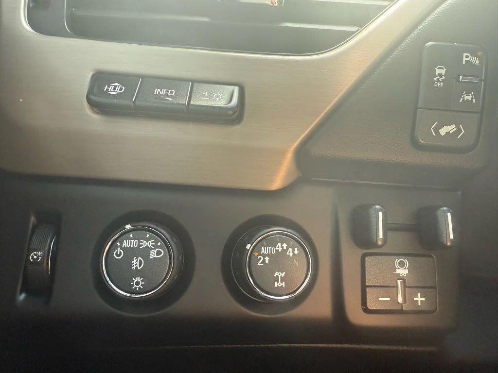 used 2017 GMC Yukon car, priced at $29,995