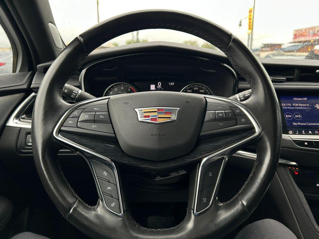 used 2021 Cadillac XT5 car, priced at $22,595