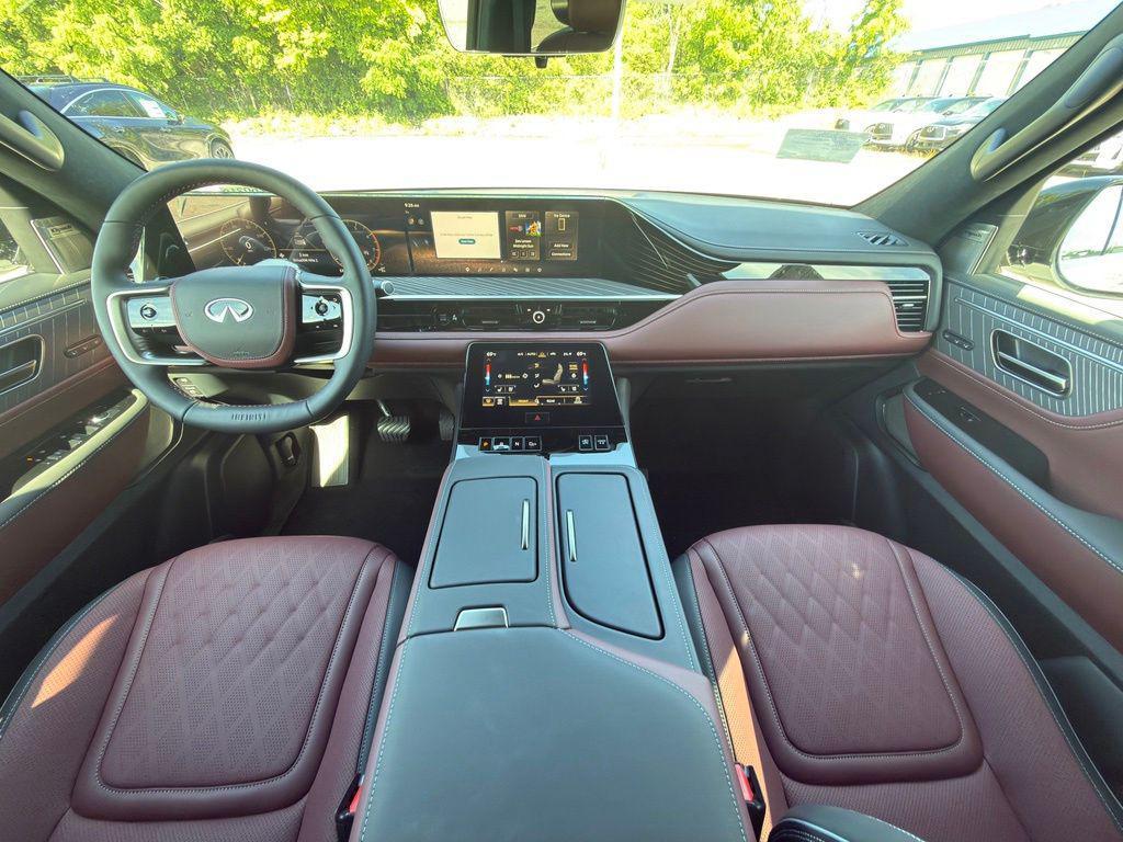 new 2026 INFINITI QX80 car, priced at $100,924