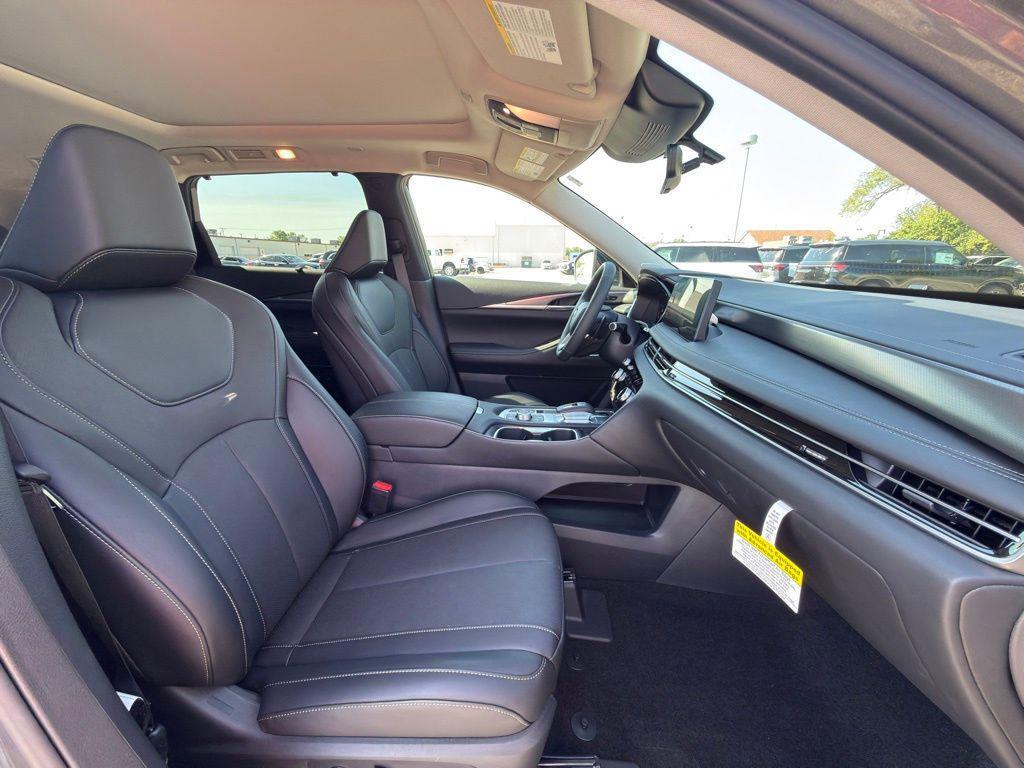 used 2026 INFINITI QX60 car, priced at $46,371
