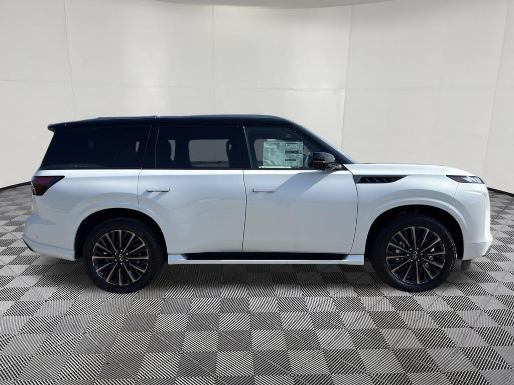 new 2026 INFINITI QX80 car, priced at $99,770