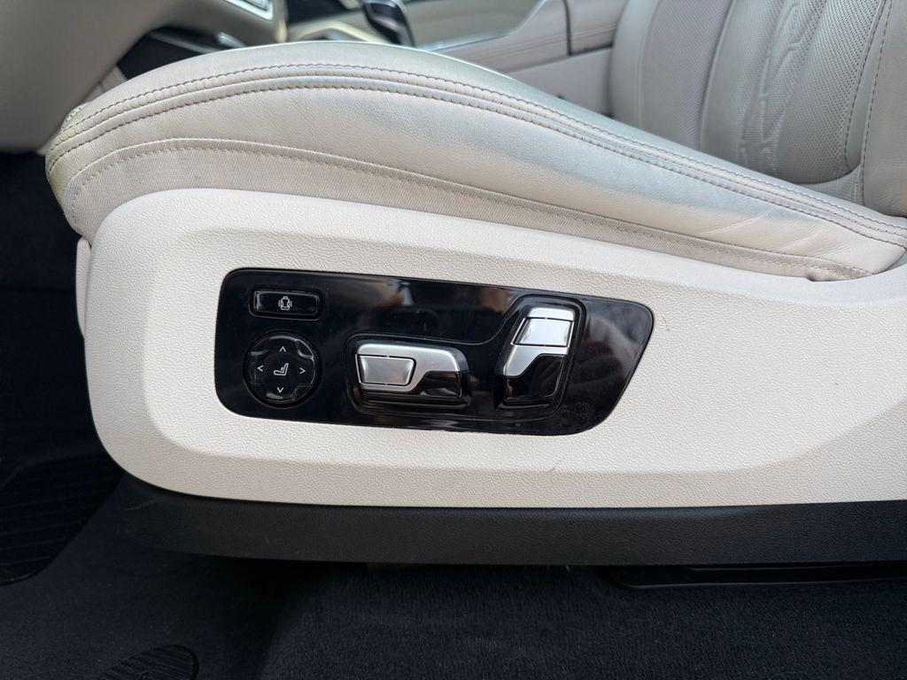 used 2021 BMW X7 car, priced at $42,325
