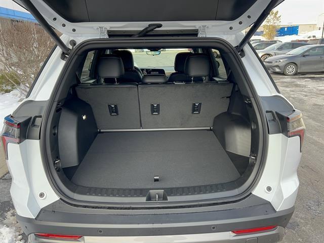 new 2026 Chevrolet Equinox car, priced at $38,960