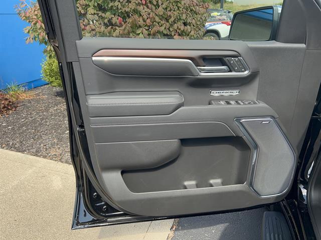 new 2026 GMC Sierra 1500 car, priced at $68,795