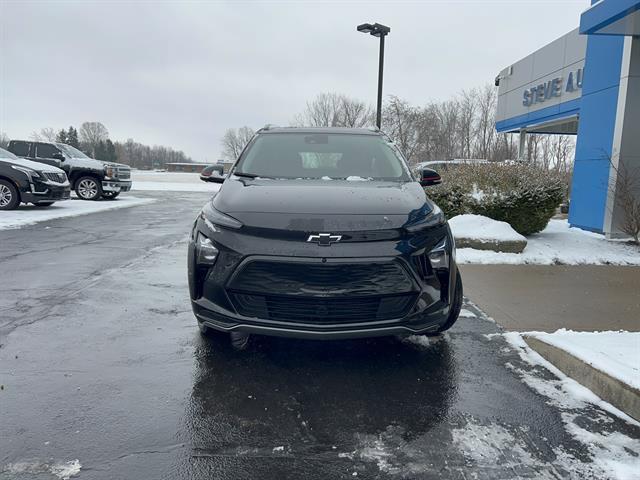 used 2023 Chevrolet Bolt EUV car, priced at $23,198