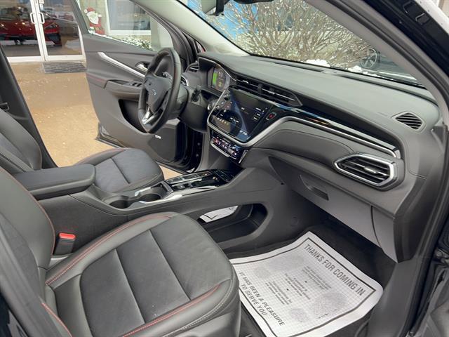 used 2023 Chevrolet Bolt EUV car, priced at $23,198