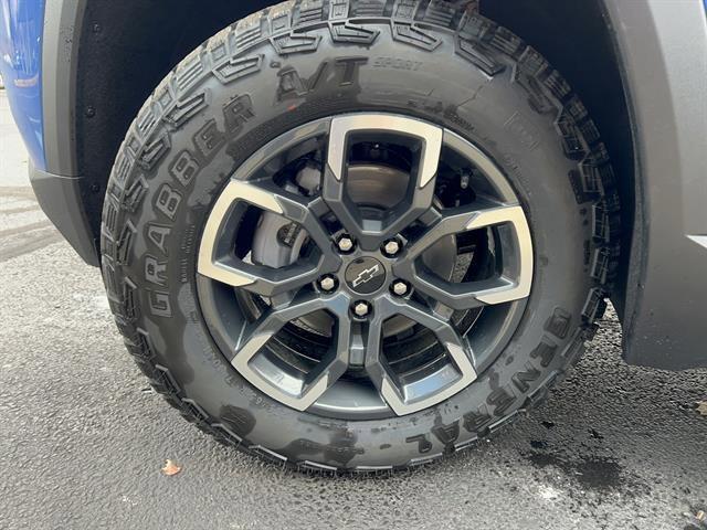 new 2026 Chevrolet Equinox car, priced at $36,917