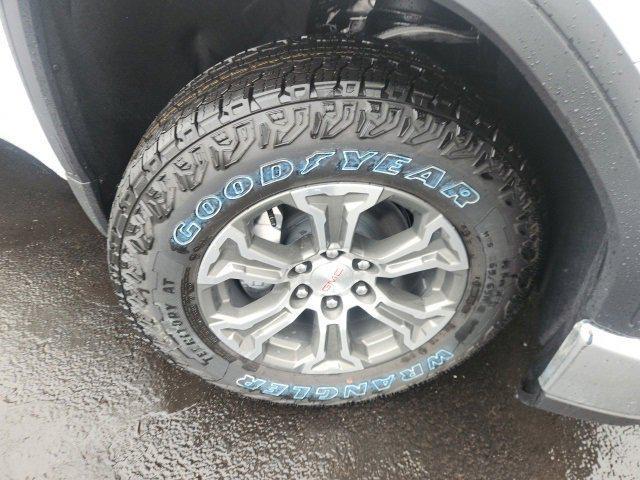 new 2025 GMC Sierra 1500 car, priced at $51,240