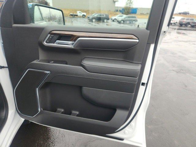 new 2025 GMC Sierra 1500 car, priced at $51,240