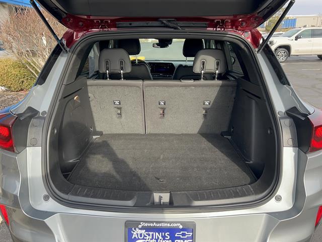 used 2024 Chevrolet TrailBlazer car, priced at $25,198