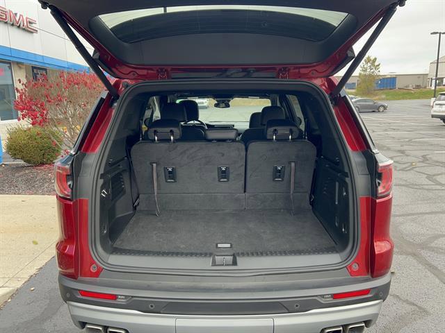used 2024 GMC Acadia car, priced at $36,998