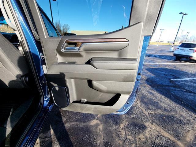 used 2023 Chevrolet Silverado 1500 car, priced at $33,998