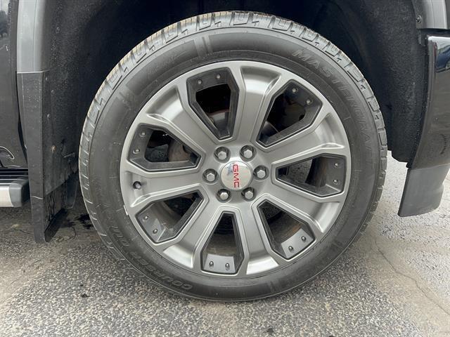 used 2016 GMC Sierra 1500 car, priced at $25,998