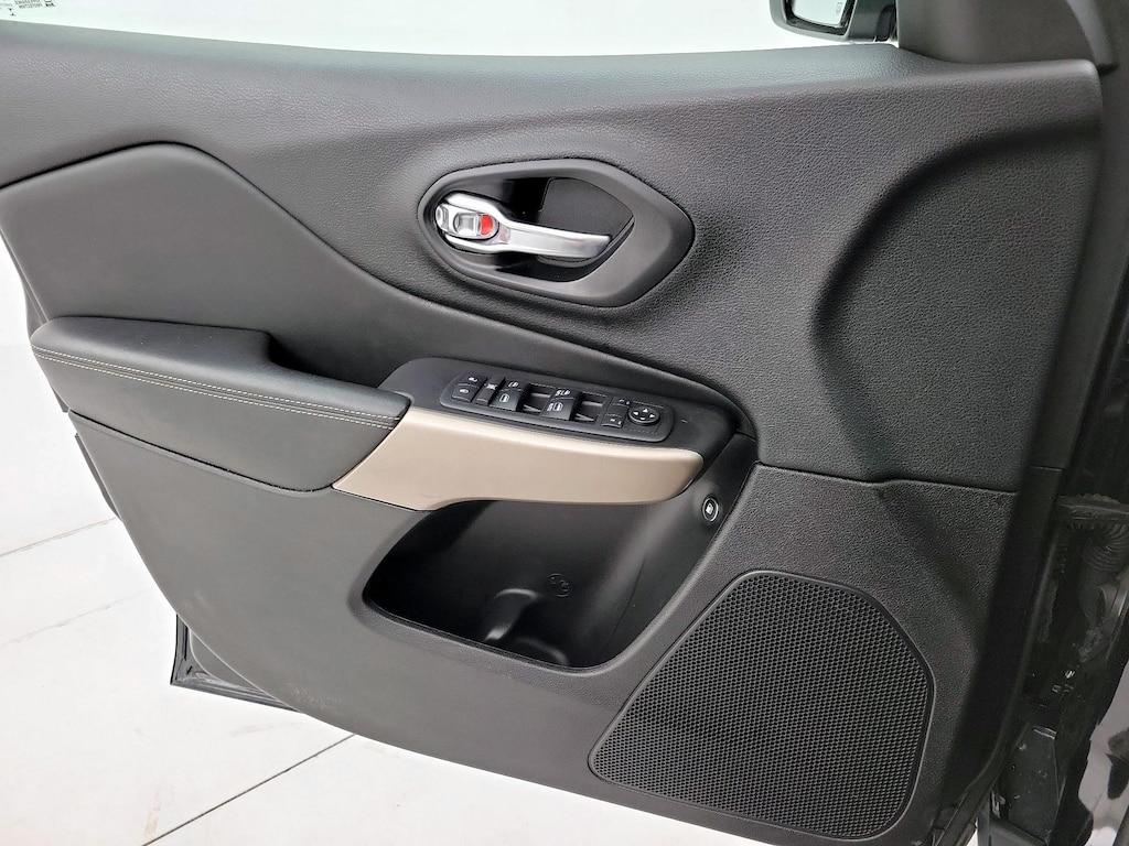 used 2018 Jeep Cherokee car, priced at $18,998