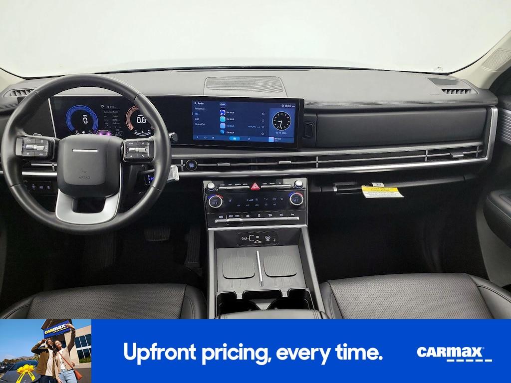 used 2024 Hyundai Santa Fe car, priced at $29,998