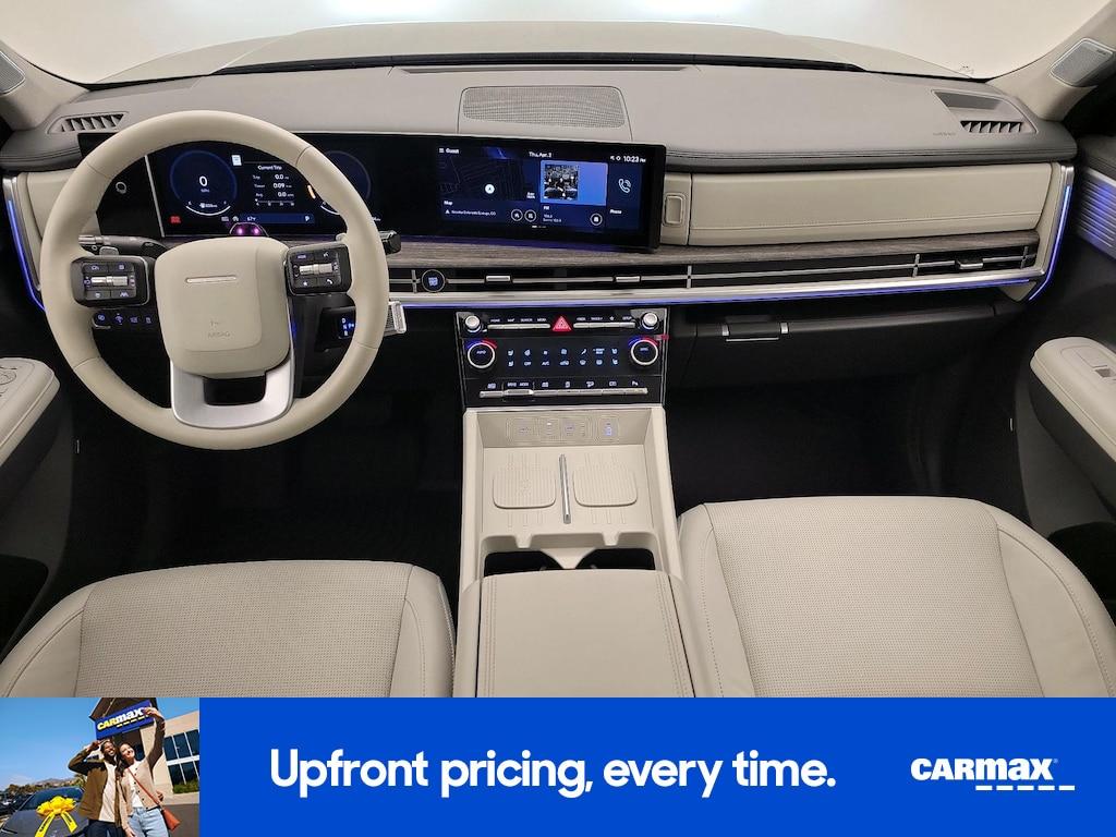 used 2024 Hyundai Santa Fe car, priced at $37,998