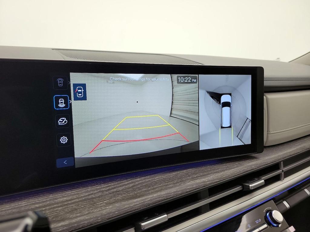 used 2024 Hyundai Santa Fe car, priced at $37,998