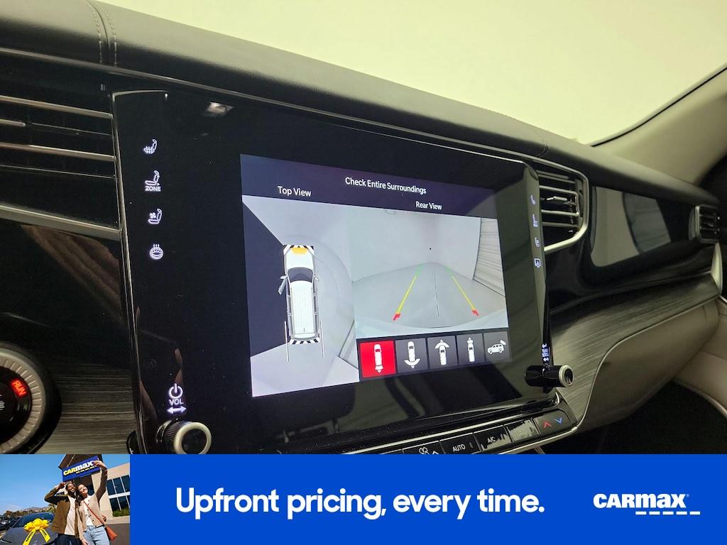 used 2023 Jeep Wagoneer car, priced at $53,998