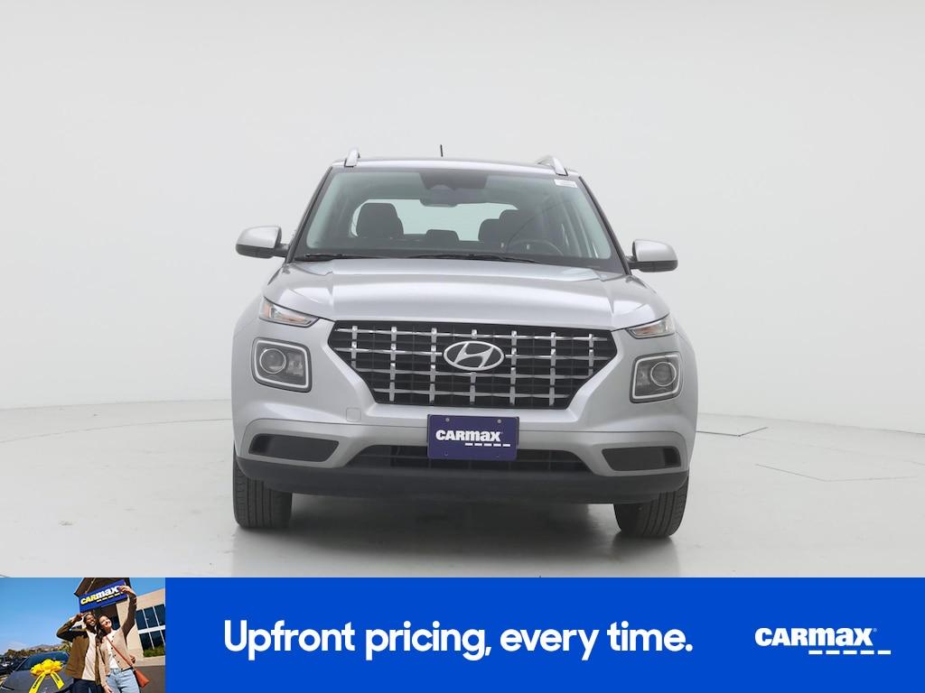 used 2025 Hyundai Venue car, priced at $20,998