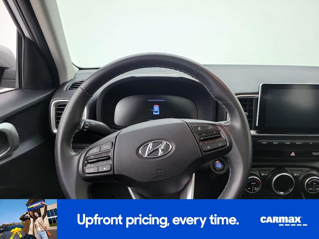used 2025 Hyundai Venue car, priced at $20,998