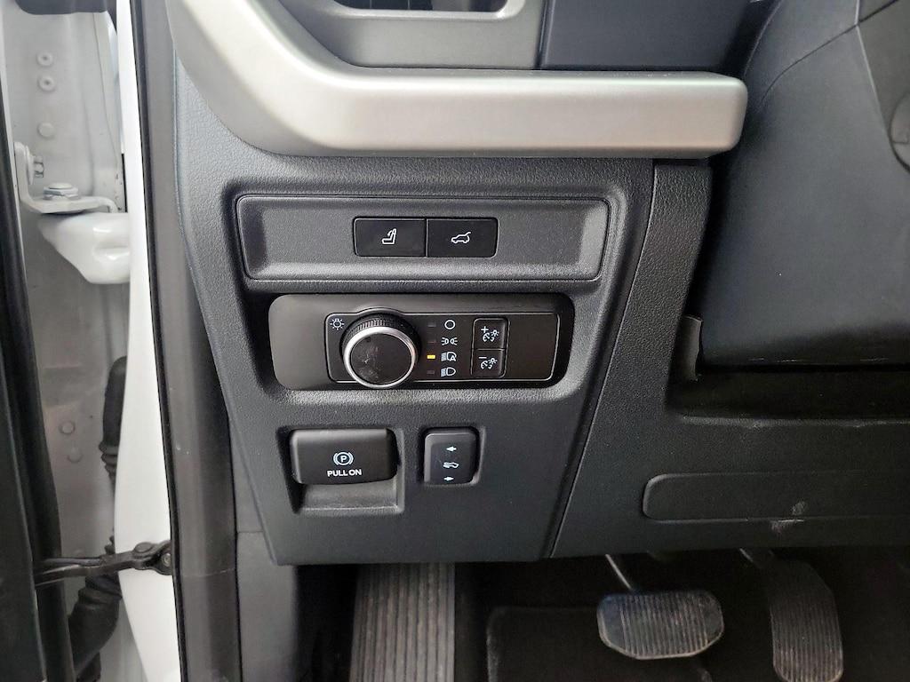 used 2024 Ford Expedition car, priced at $41,998