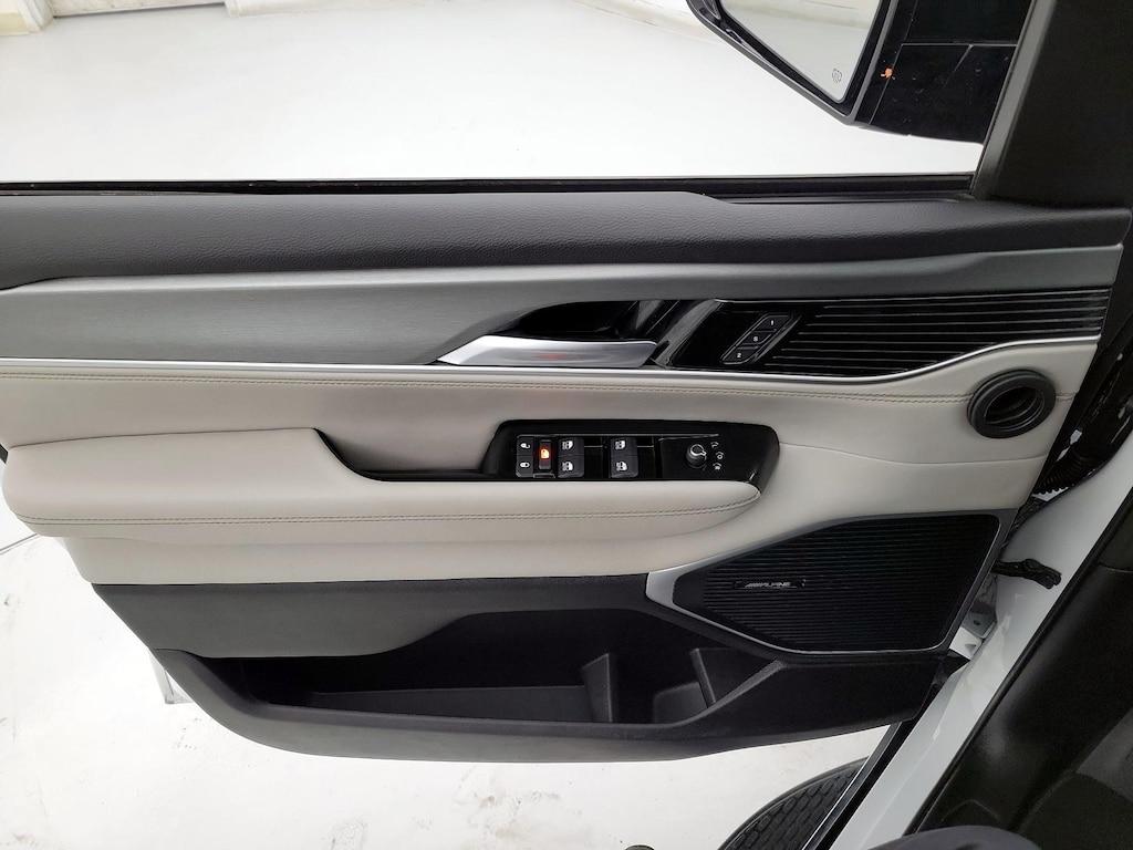 used 2025 Jeep Wagoneer L car, priced at $57,998