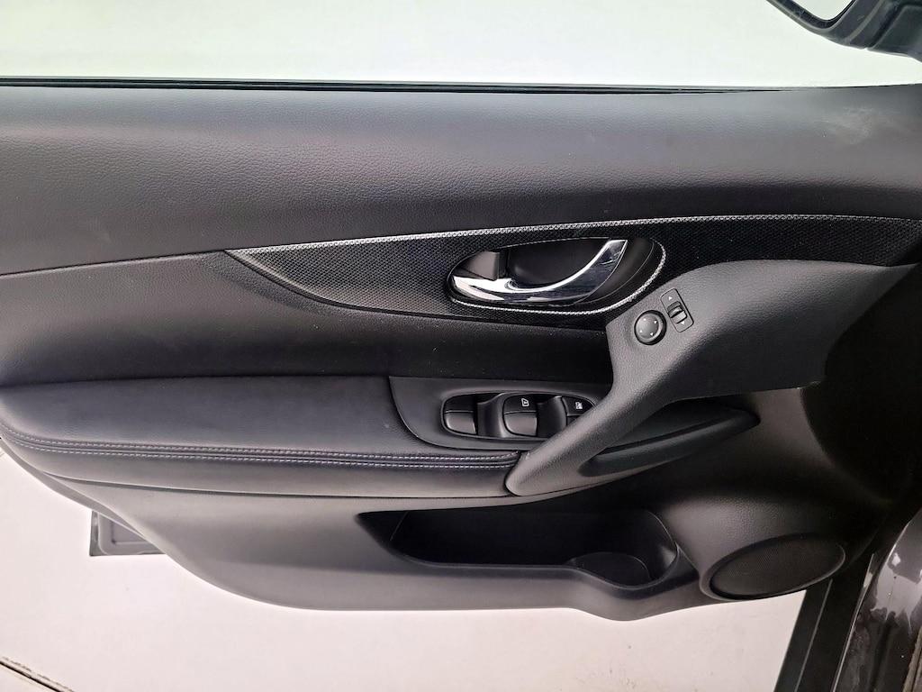 used 2015 Nissan Rogue car, priced at $12,998