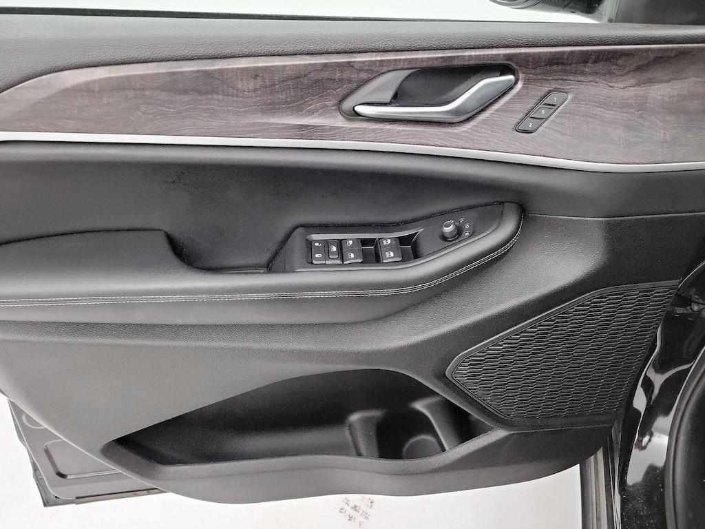 used 2023 Jeep Grand Cherokee car, priced at $32,998