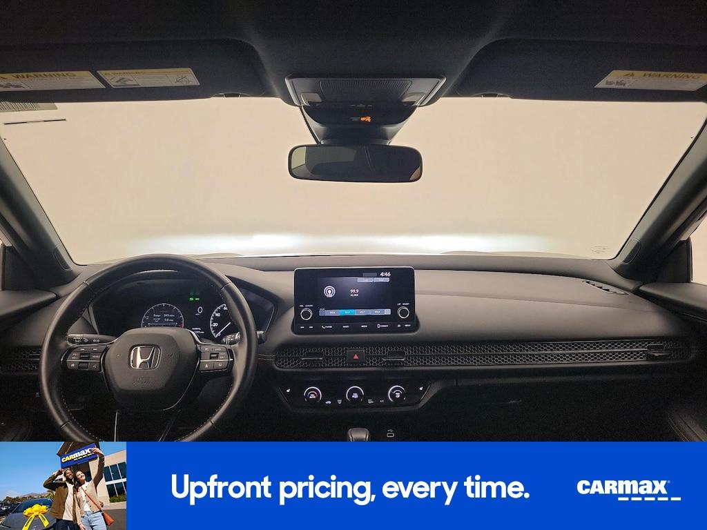 used 2025 Honda HR-V car, priced at $27,998
