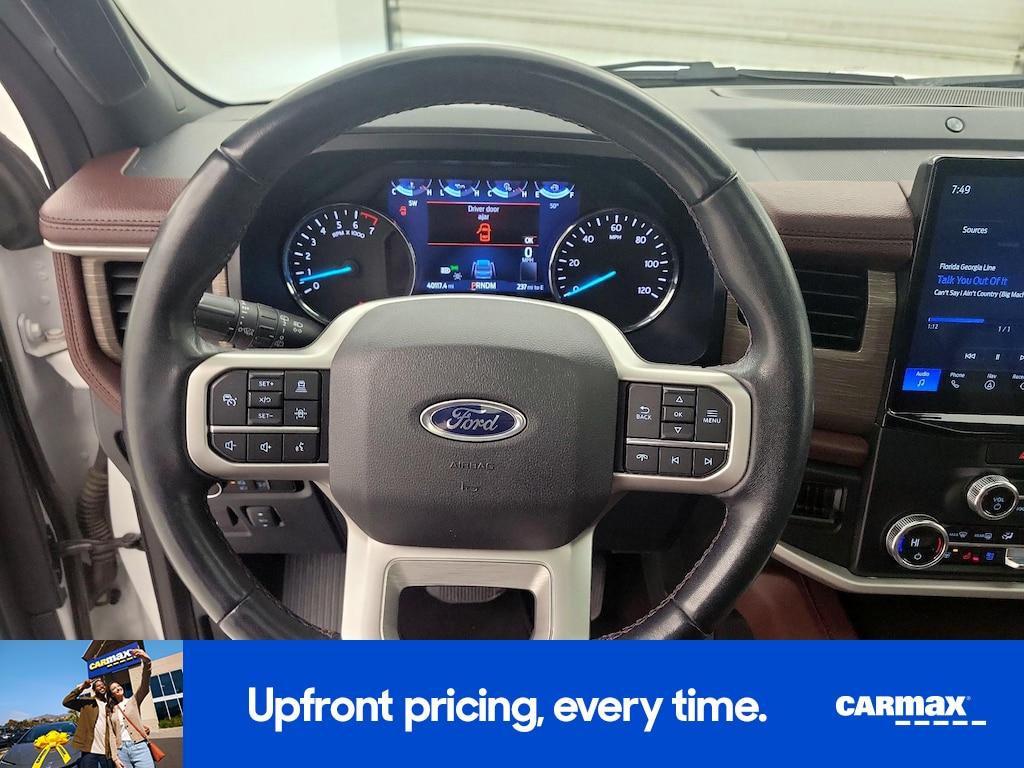 used 2023 Ford Expedition car, priced at $50,998