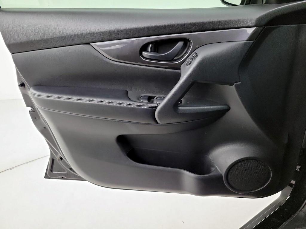 used 2020 Nissan Rogue car, priced at $15,998