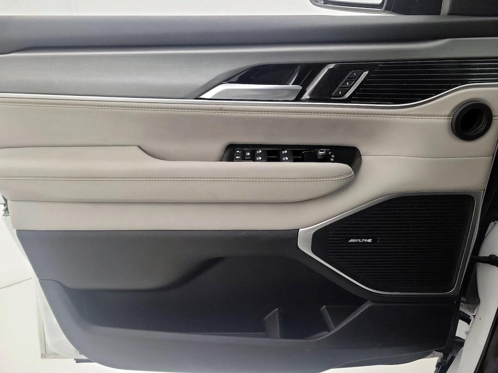 used 2025 Jeep Wagoneer L car, priced at $53,998