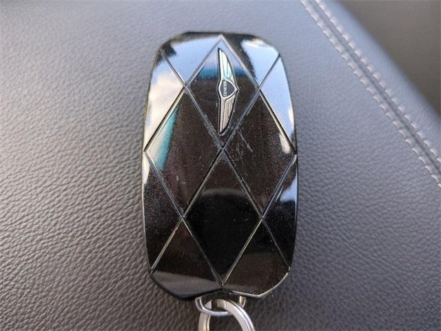 2025 Vik Black Genesis G70