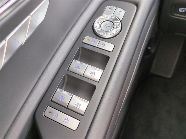 used 2025 Genesis GV80 car, priced at $52,490