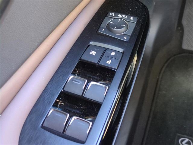 used 2023 Lexus ES 350 car, priced at $34,989